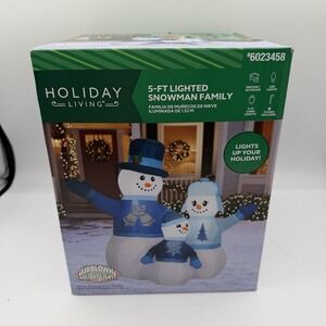 Holiday Living Lighted Snowman Family Inflatable Christmas Winter 5 ft NEW
